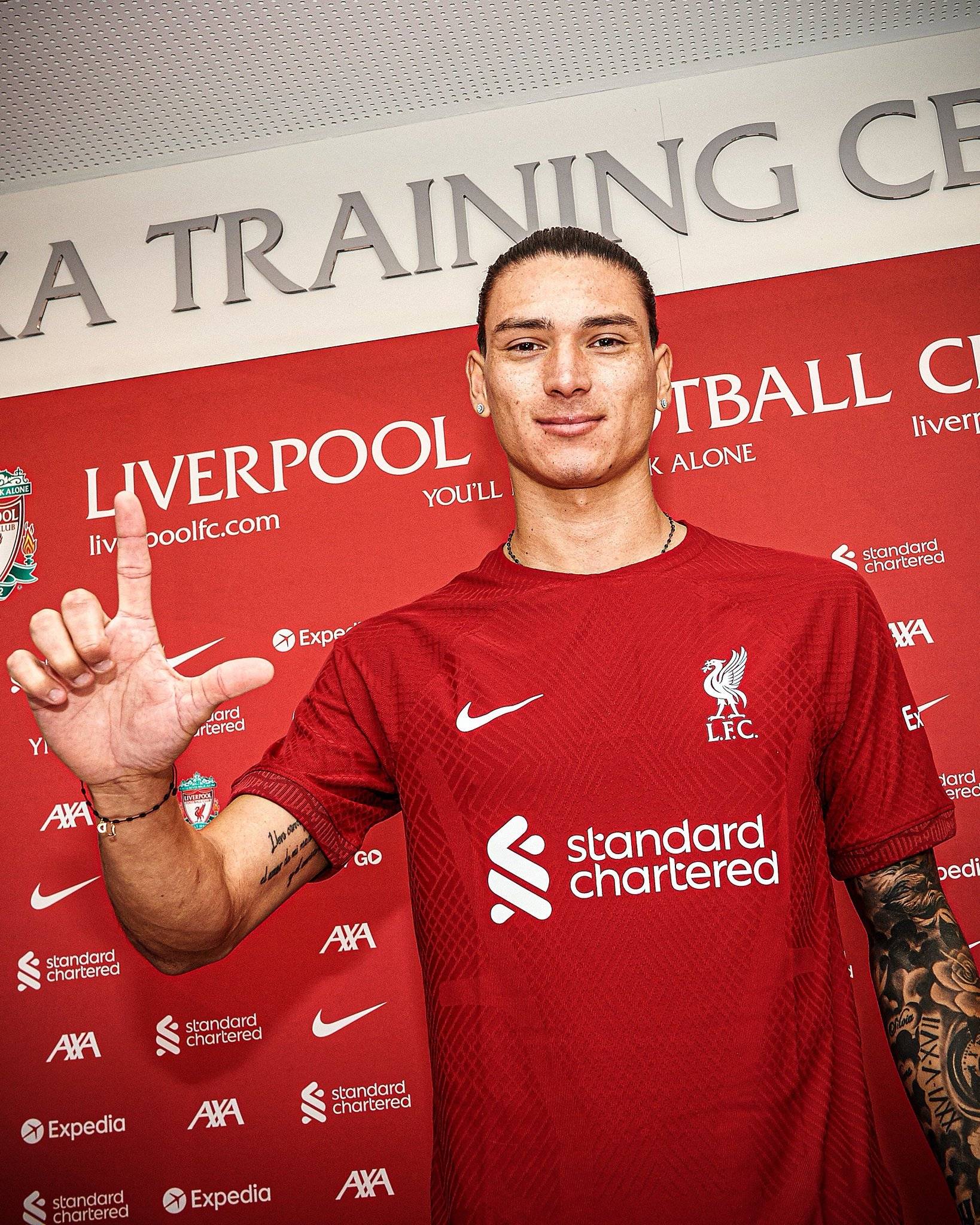 赛事直播-离谱！赛前费耶诺德备战法甲利物浦遗憾出局备战意大利杯，利物浦围绕葡超战术微调的简单介绍